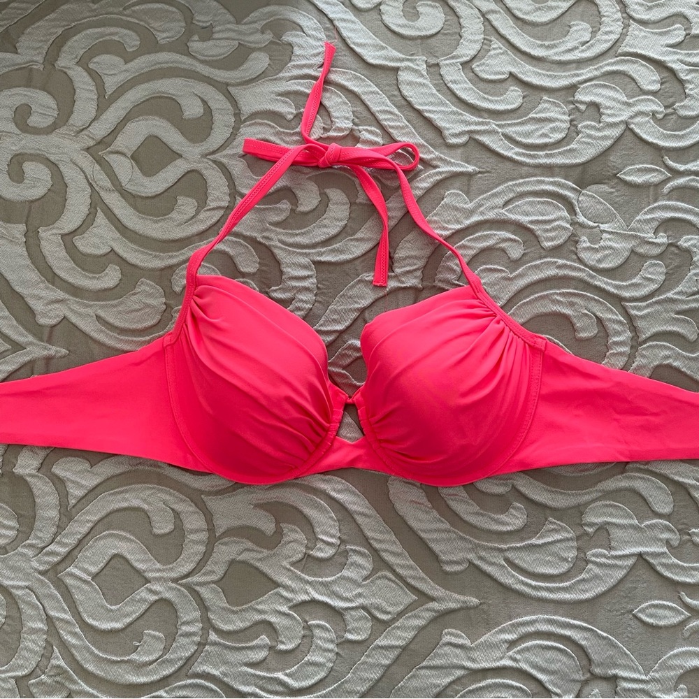 Victoria’s Secret Bikini Top